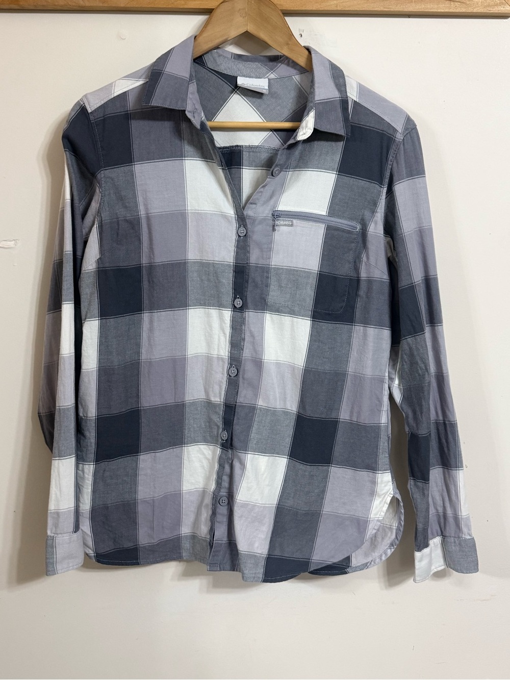 Columbia Gray and White Plaid Button-Down Shirt